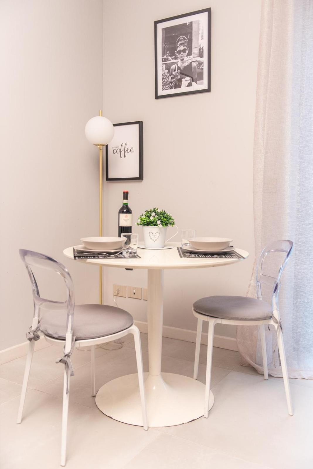 Elegante Bilocale-Centro Torino-Free Wifi Apartment Bagian luar foto